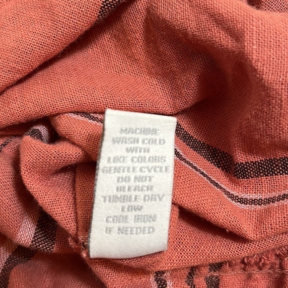 CALI 1850 Striped Open Back Cropped Romper - Picture 12 of 12